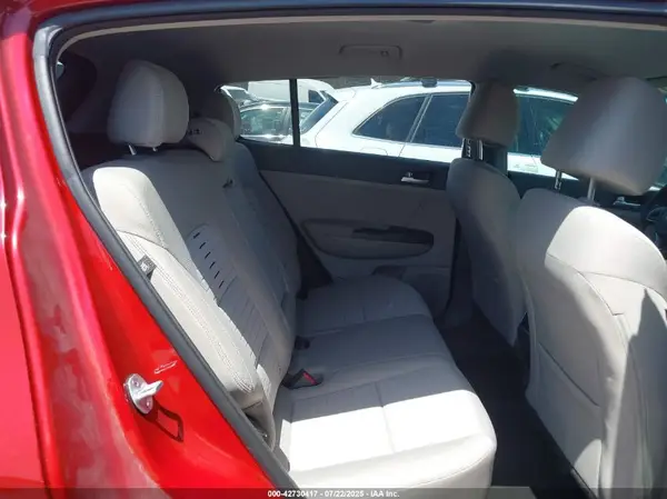 KNDPM3AC8K7617332 2019 KIA SPORTAGE - Image 8