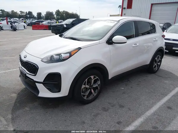 KNDPM3AC8L7677046 2020 KIA SPORTAGE - Image 2