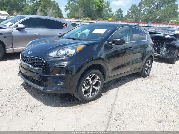 KNDPM3AC8M7876146 2021 KIA SPORTAGE - Image 2