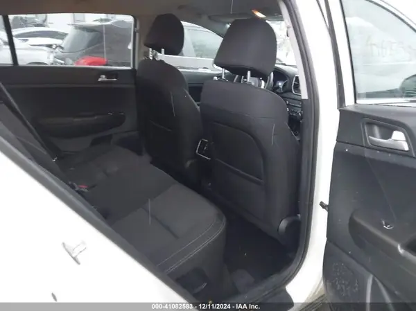 KNDPM3AC8M7899202 2021 KIA SPORTAGE - Image 8