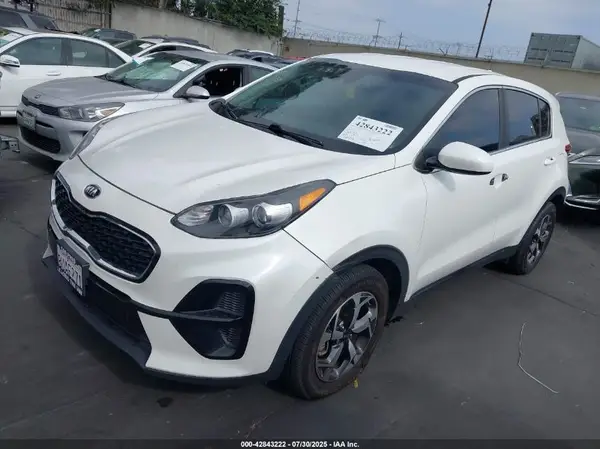 KNDPM3AC8M7903958 2021 KIA SPORTAGE - Image 2