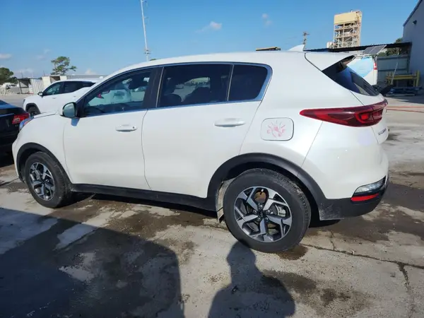 KNDPM3AC8M7935762 2021 KIA SPORTAGE - Image 2