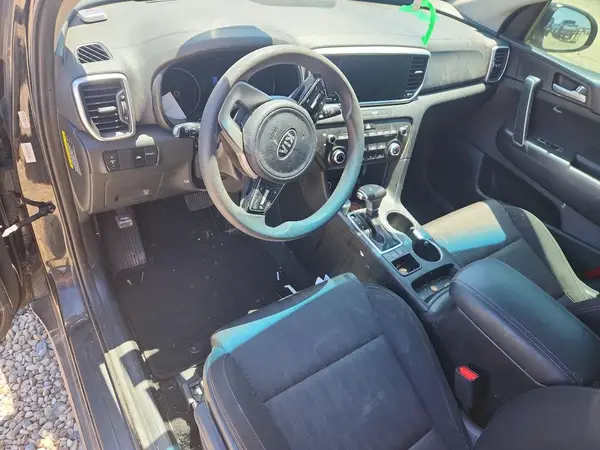 KNDPM3AC8M7937916 2021 KIA SPORTAGE - Image 8