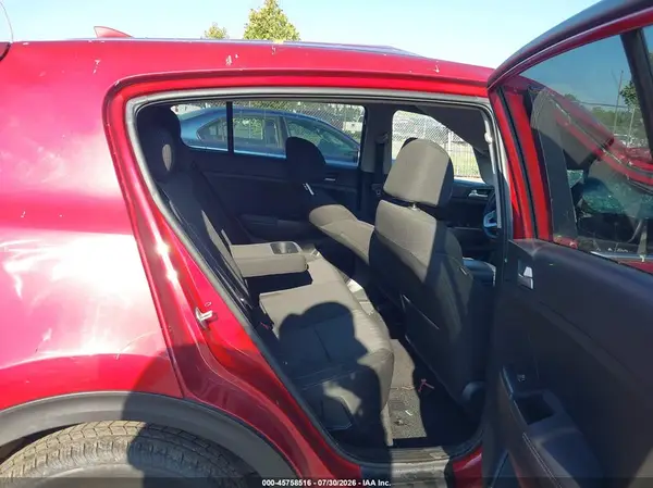 KNDPM3AC8N7974062 2022 KIA SPORTAGE - Image 8