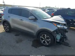 KNDPM3AC8N7980783 2022 KIA SPORTAGE