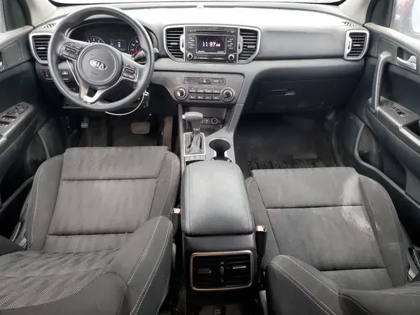 KNDPM3AC9H7054476 2017 KIA SPORTAGE - Image 8