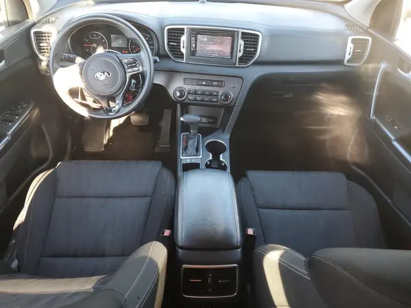 KNDPM3AC9H7064053 2017 KIA SPORTAGE - Image 8