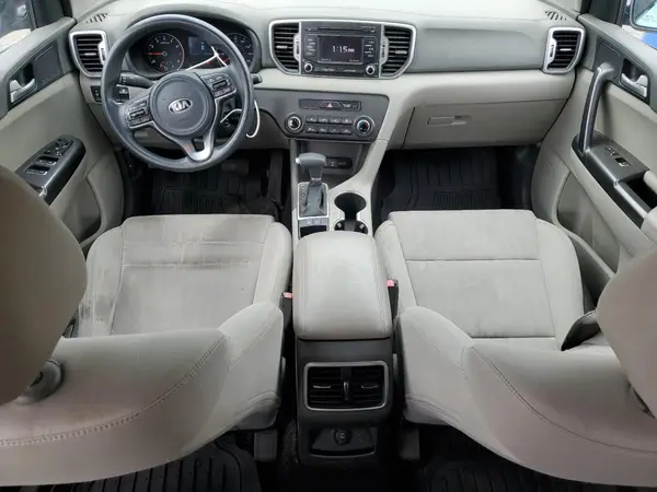 KNDPM3AC9H7070239 2017 KIA SPORTAGE - Image 8