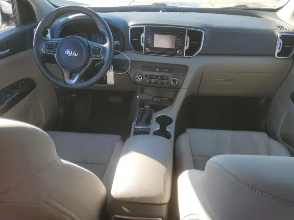 KNDPM3AC9H7072637 2017 KIA SPORTAGE - Image 8