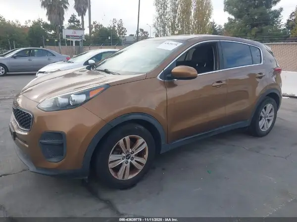 KNDPM3AC9H7078387 2017 KIA SPORTAGE - Image 2