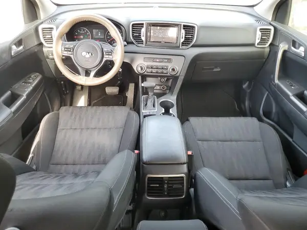 KNDPM3AC9H7078972 2017 KIA SPORTAGE - Image 8
