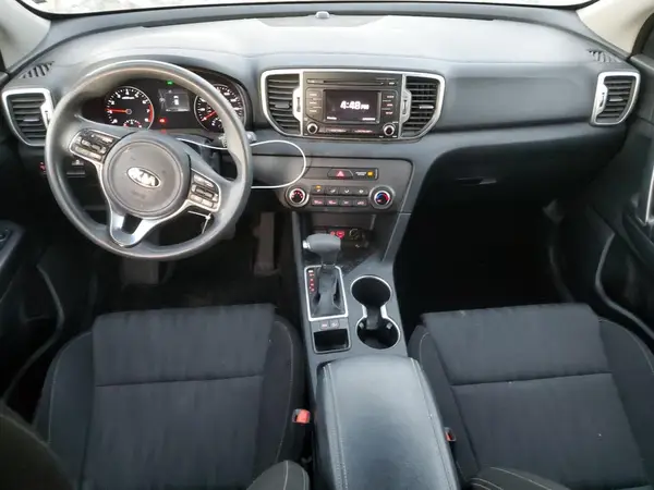 KNDPM3AC9H7113882 2017 KIA SPORTAGE - Image 8
