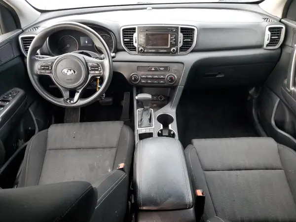 KNDPM3AC9H7117690 2017 KIA SPORTAGE - Image 8