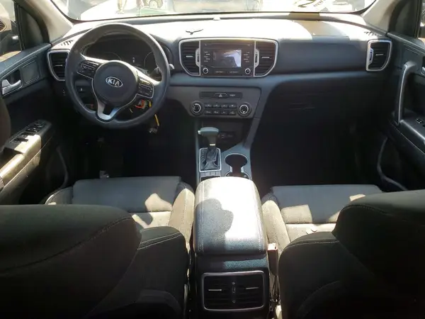 KNDPM3AC9H7120184 2017 KIA SPORTAGE - Image 8