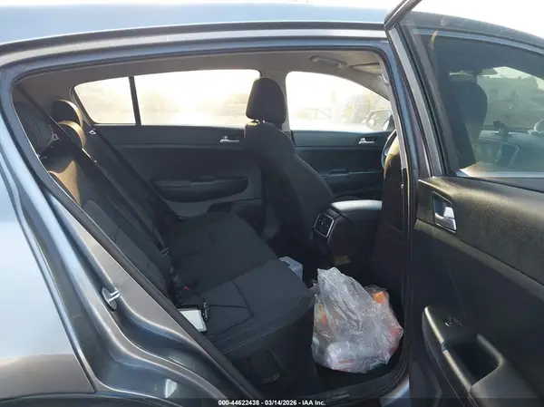 KNDPM3AC9H7138992 2017 KIA SPORTAGE - Image 8