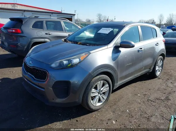 KNDPM3AC9H7140743 2017 KIA SPORTAGE - Image 2