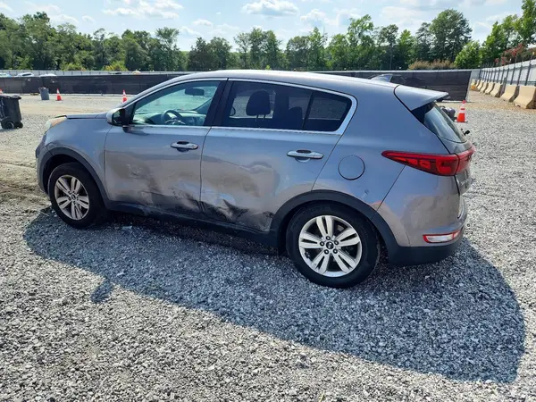 KNDPM3AC9H7157946 2017 KIA SPORTAGE - Image 2