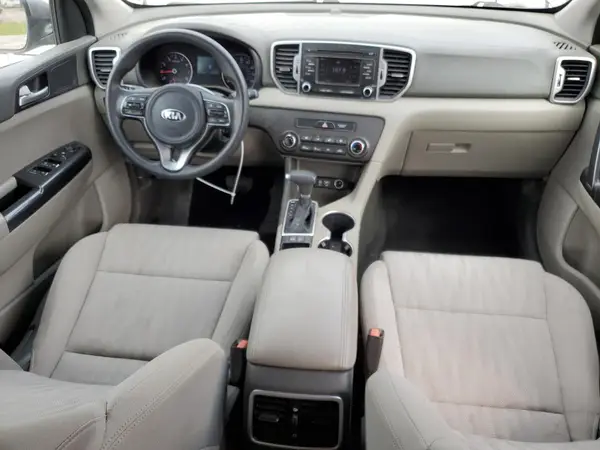 KNDPM3AC9H7165027 2017 KIA SPORTAGE - Image 8