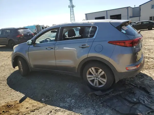 KNDPM3AC9H7169076 2017 KIA SPORTAGE - Image 2
