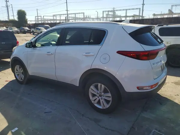 KNDPM3AC9H7175749 2017 KIA SPORTAGE - Image 2