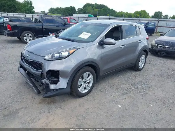 KNDPM3AC9H7205820 2017 KIA SPORTAGE - Image 2