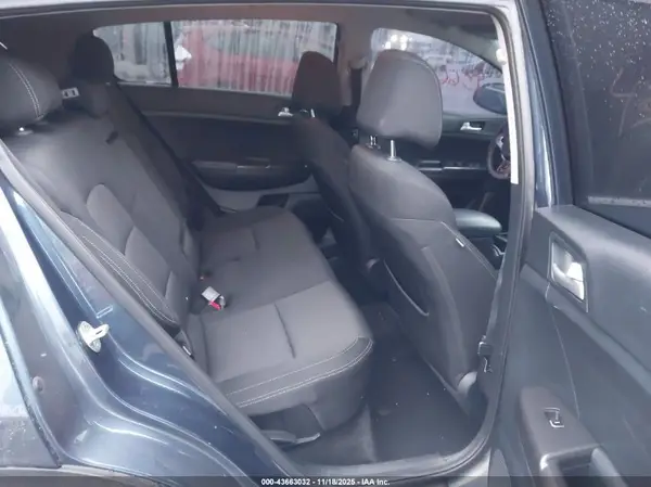 KNDPM3AC9H7210080 2017 KIA SPORTAGE - Image 8