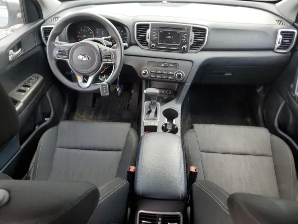 KNDPM3AC9H7213030 2017 KIA SPORTAGE - Image 8