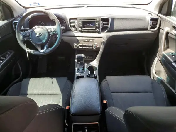 KNDPM3AC9H7214243 2017 KIA SPORTAGE - Image 8