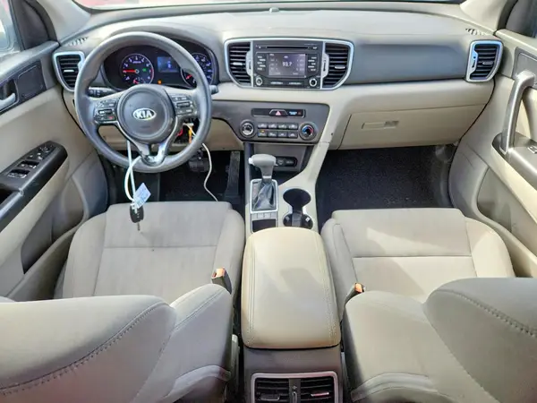 KNDPM3AC9H7215151 2017 KIA SPORTAGE - Image 8