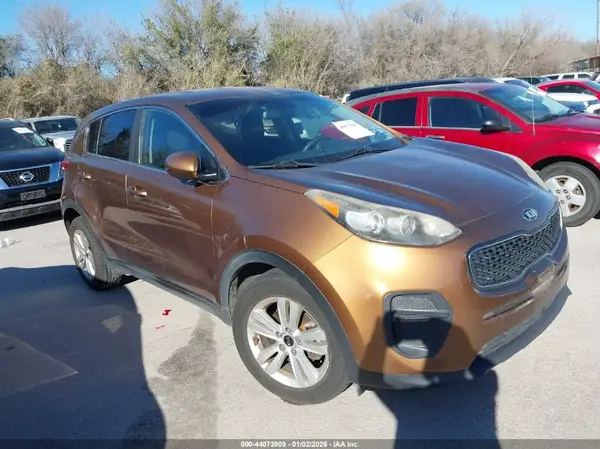 KNDPM3AC9H7219586 2017 KIA SPORTAGE - Image 1