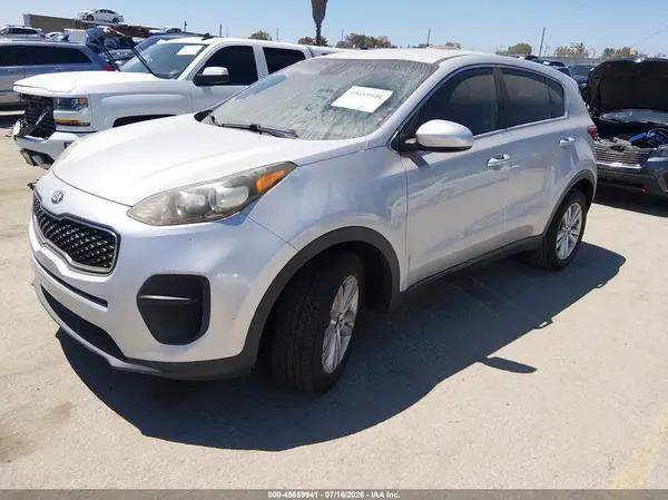 KNDPM3AC9H7226232 2017 KIA SPORTAGE - Image 2