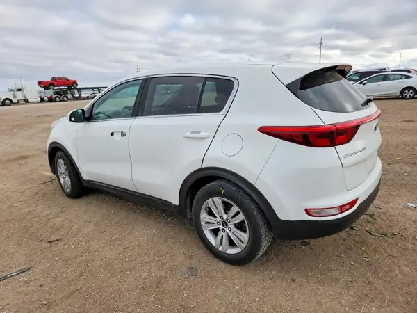 KNDPM3AC9H7236341 2017 KIA SPORTAGE - Image 2