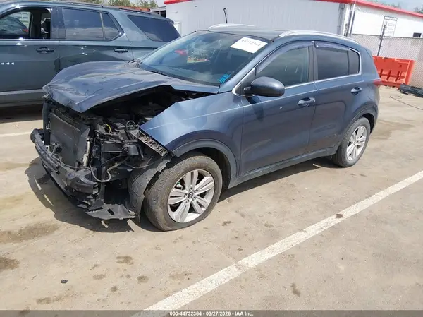 KNDPM3AC9H7264575 2017 KIA SPORTAGE - Image 2