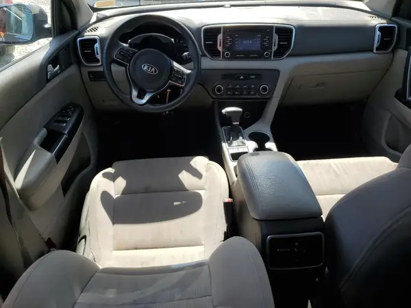 KNDPM3AC9H7267184 2017 KIA SPORTAGE - Image 8