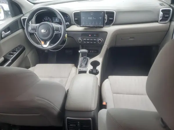 KNDPM3AC9H7284650 2017 KIA SPORTAGE - Image 8