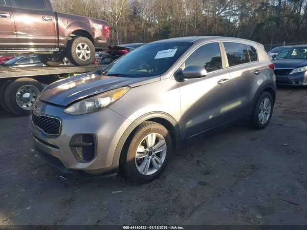KNDPM3AC9H7295387 2017 KIA SPORTAGE - Image 2