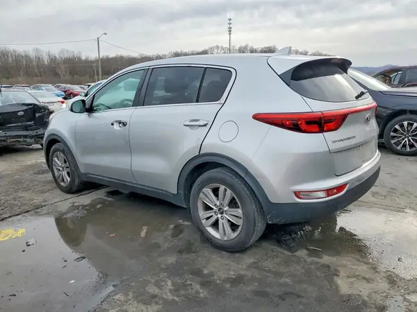 KNDPM3AC9J7317748 2018 KIA SPORTAGE - Image 2