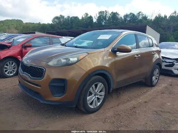 KNDPM3AC9J7319547 2018 KIA SPORTAGE - Image 2