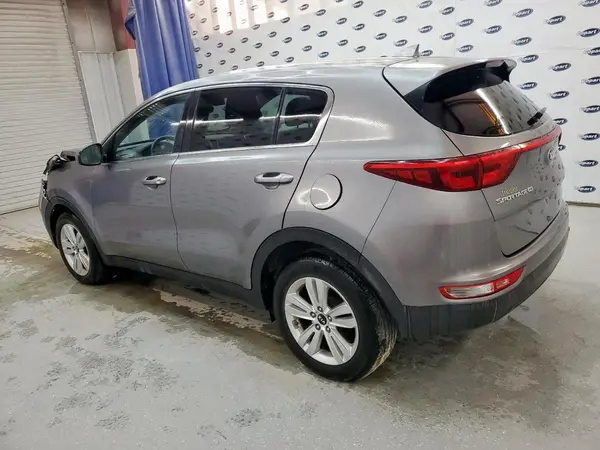 KNDPM3AC9J7333318 2018 KIA SPORTAGE - Image 2