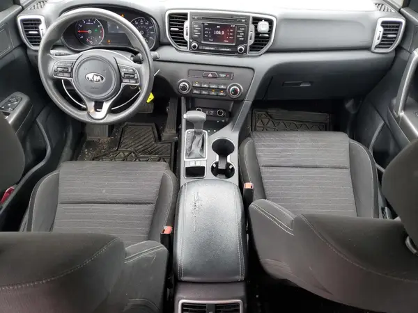KNDPM3AC9J7333366 2018 KIA SPORTAGE - Image 8