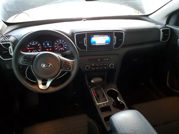 KNDPM3AC9J7336655 2018 KIA SPORTAGE - Image 8
