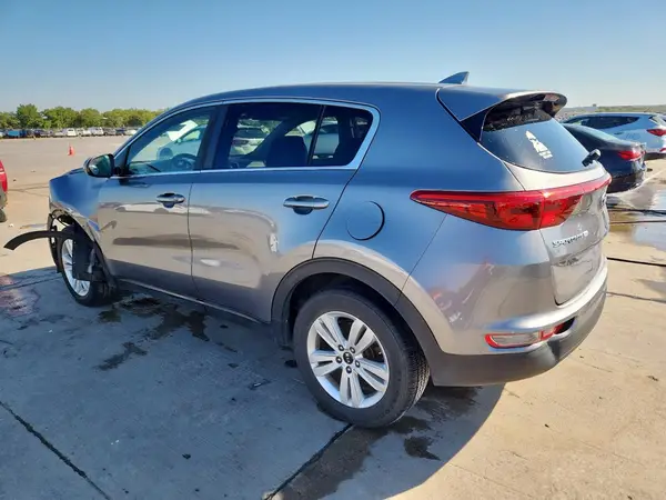 KNDPM3AC9J7346537 2018 KIA SPORTAGE - Image 2