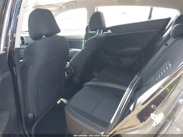KNDPM3AC9J7357229 2018 KIA SPORTAGE - Image 8