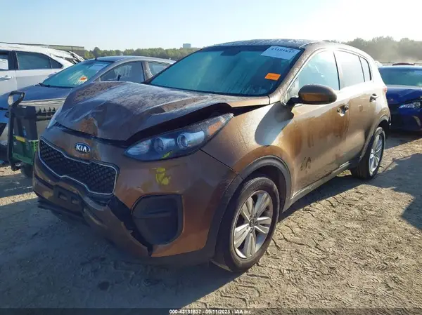 KNDPM3AC9J7357960 2018 KIA SPORTAGE - Image 2