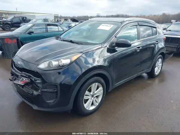 KNDPM3AC9J7383281 2018 KIA SPORTAGE - Image 2