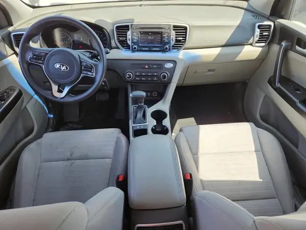 KNDPM3AC9J7389016 2018 KIA SPORTAGE - Image 8