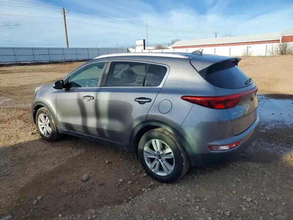 KNDPM3AC9J7396936 2018 KIA SPORTAGE - Image 2