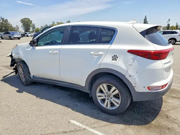 KNDPM3AC9J7401469 2018 KIA SPORTAGE - Image 2