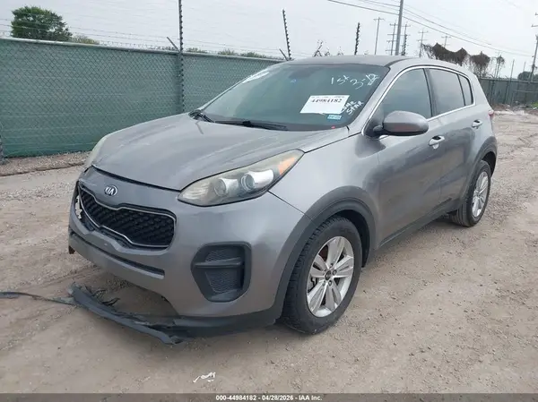 KNDPM3AC9J7402508 2018 KIA SPORTAGE - Image 2