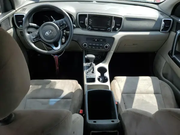 KNDPM3AC9J7417302 2018 KIA SPORTAGE - Image 8